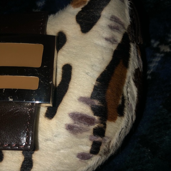 Mini Fendi Croissant Bag. - Picture 3 of 7